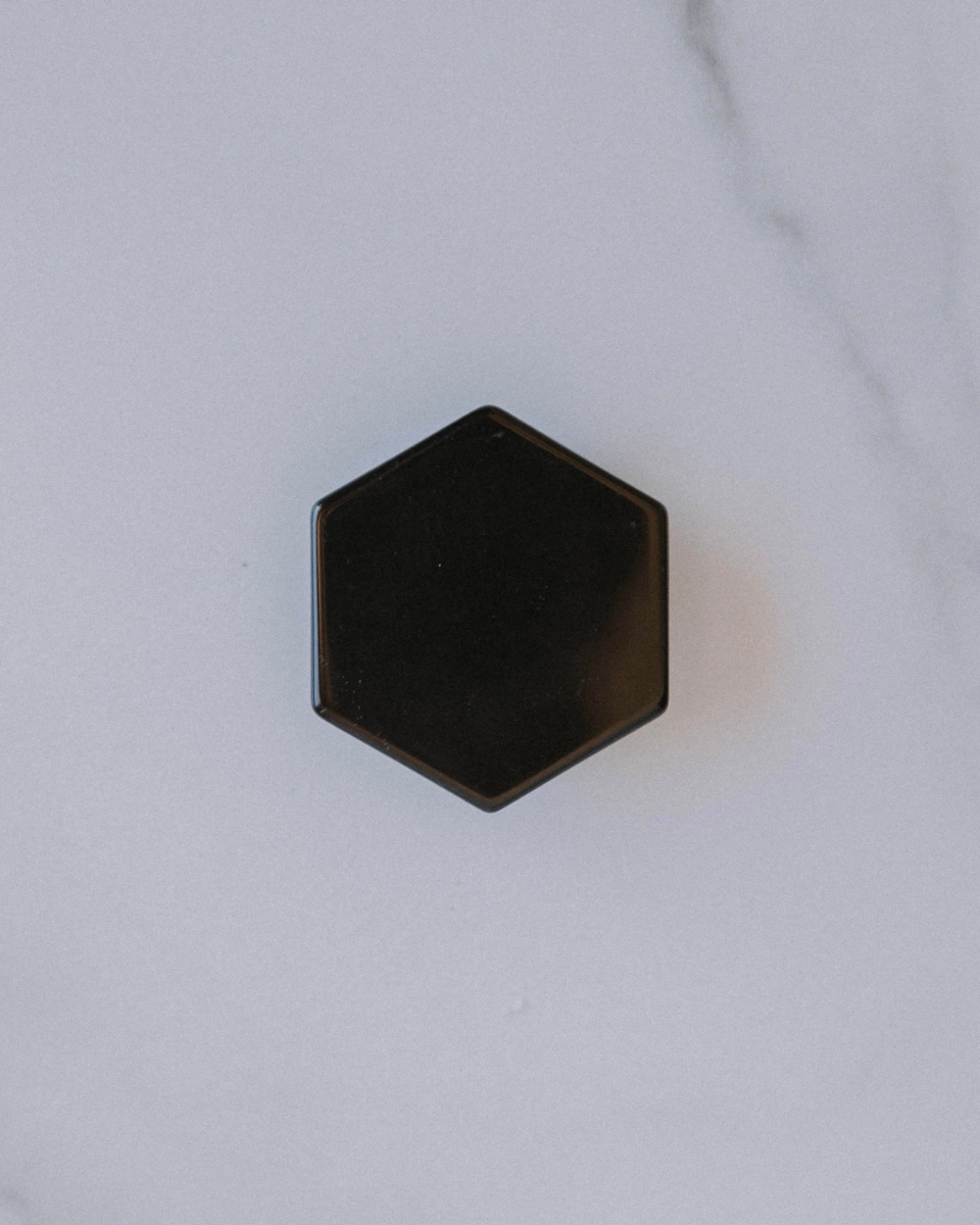 Black Obsidian Black Phone Grip