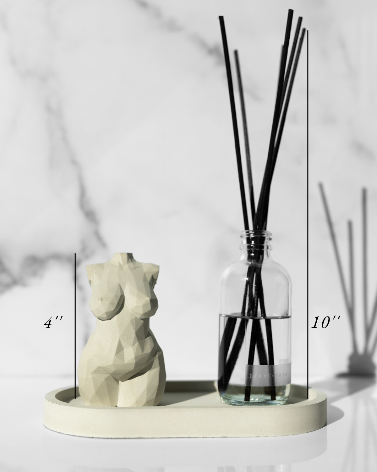 Geo Hera Concrete Statue with Tray and Diffuser
