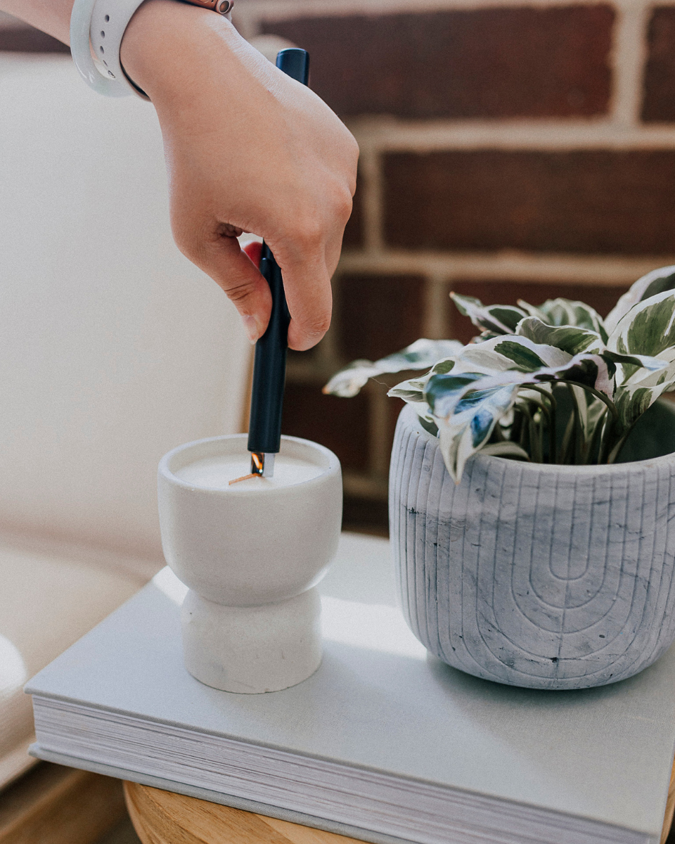 100% Homebody Coconut Soy Candle - Concrete Pedestal