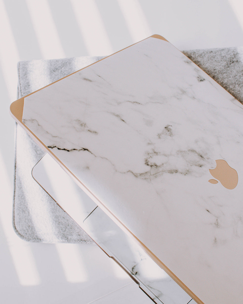 Gold and White Marble Case + Accessories Bundle