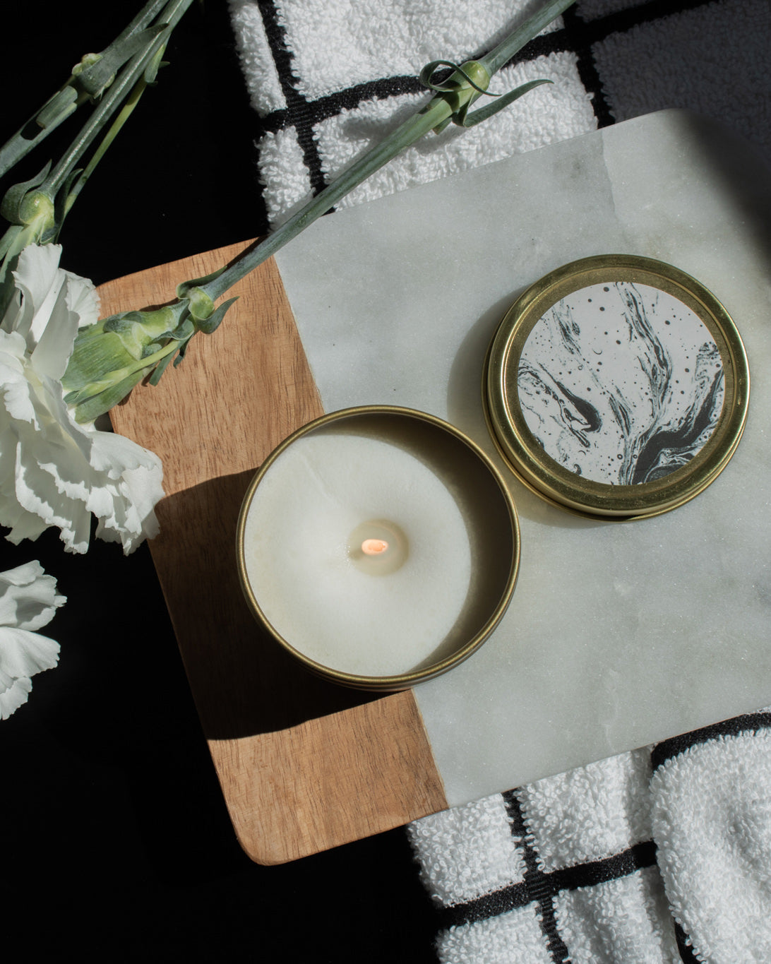 100% Homebody Coconut Soy Candle - Gold Travel Tin