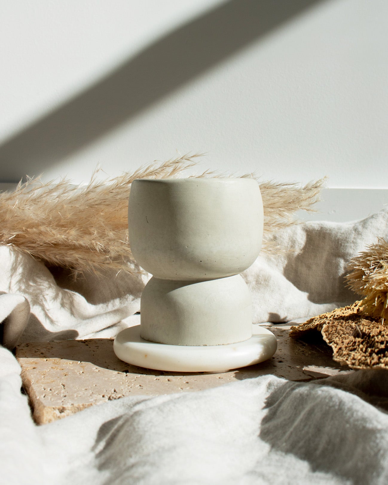 Mojave Dreams Coconut Soy Candle - Concrete Pedestal