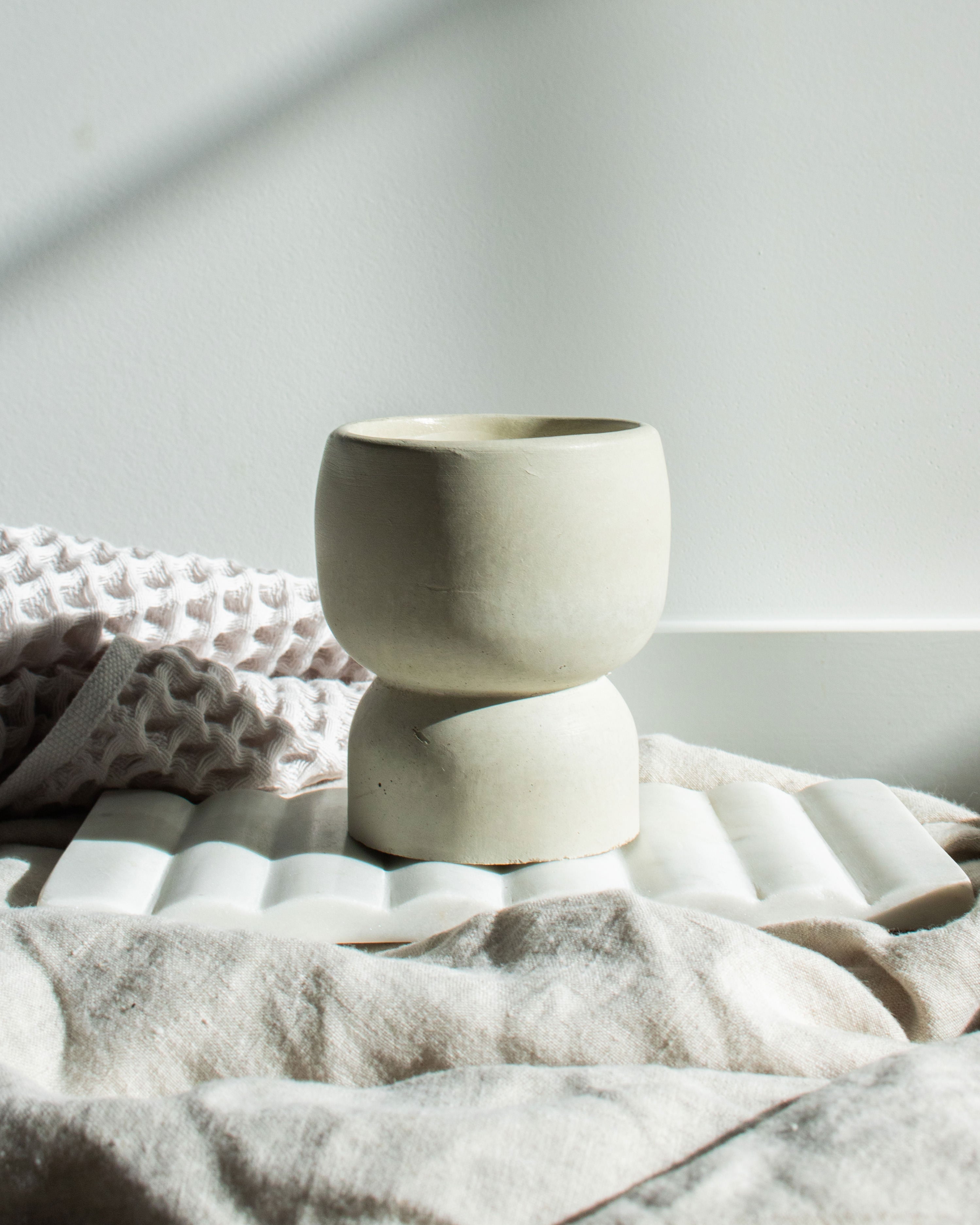 Love By The Moon Black Coconut Soy Wax - Concrete Pedestal